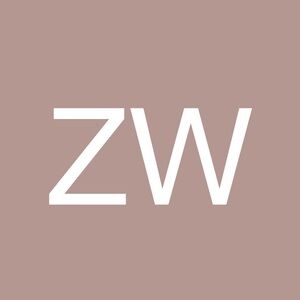 Meet your Posher, Zoila